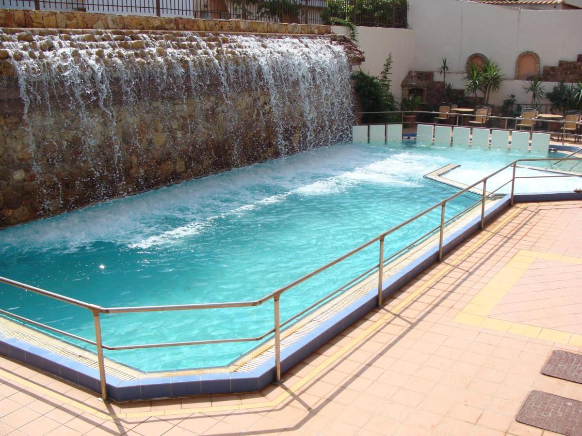 Kapolos Spa Hotel Loutra Edipsou  Exterior photo